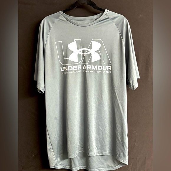 Under Armour Gray Short Sleeve Tee Loose Fit XL - Picture 1 of 3